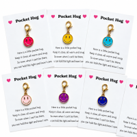 Pocket hug sleutelhanger Smiley 