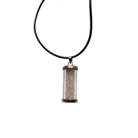 Ketting met edelsteentjes