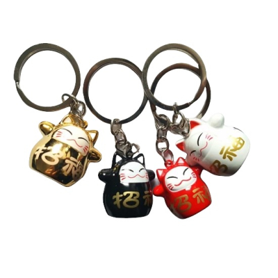 Sleutelhanger Lucky Cat met belletje in 4 kleuren 