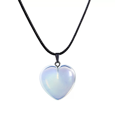 Ketting met Hart hanger van Opaline edelsteen