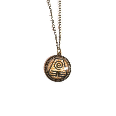 Ketting met Aarde symbool