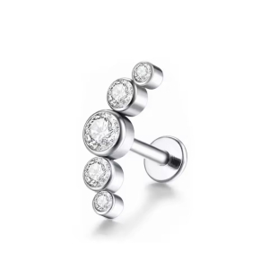 Labret Piercing Zilverkleurig met steentjes 8x1.2 Labret Piercing Zilverkleurig met steentjes 8x1.2